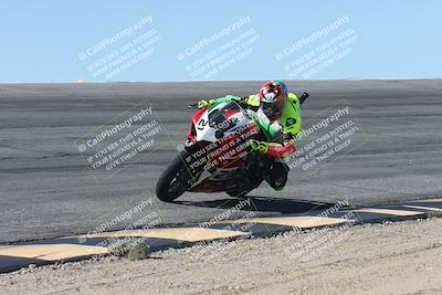 media/Oct-13-2025-Moto Forza (Mon) [[a66d839500]]/3-B Group/Session 2 (Bowl)/